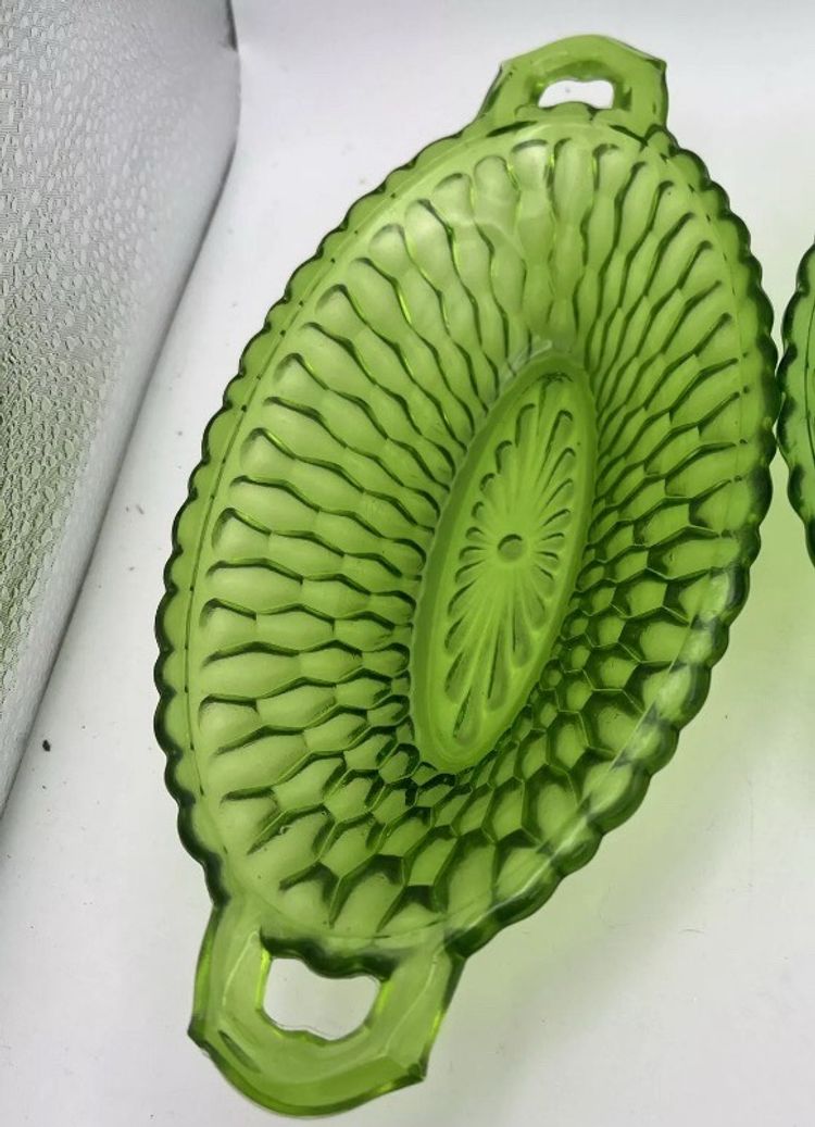 Indiana Glass 1960s Lot 2 Honeycomb Pattern Green Oval Handled Dish/Pickle Dish