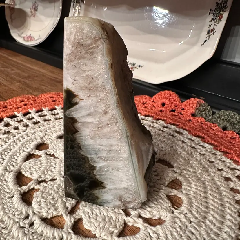 Beautiful Agate Bookend (1)