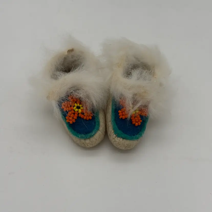 Vintage Native American Beaded White Leather Baby Doll Moccasins Handmade