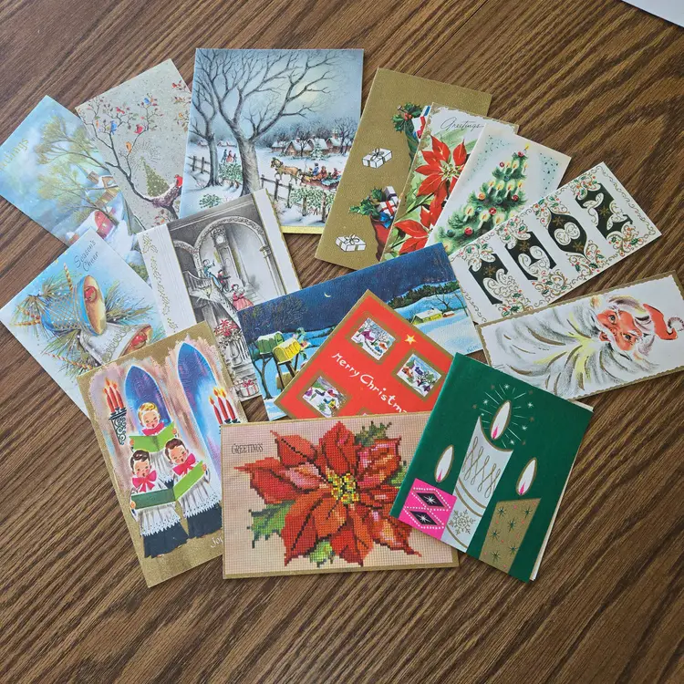 1970s - 15 Used Christmas greeting cards - all with gold trim - Crafts