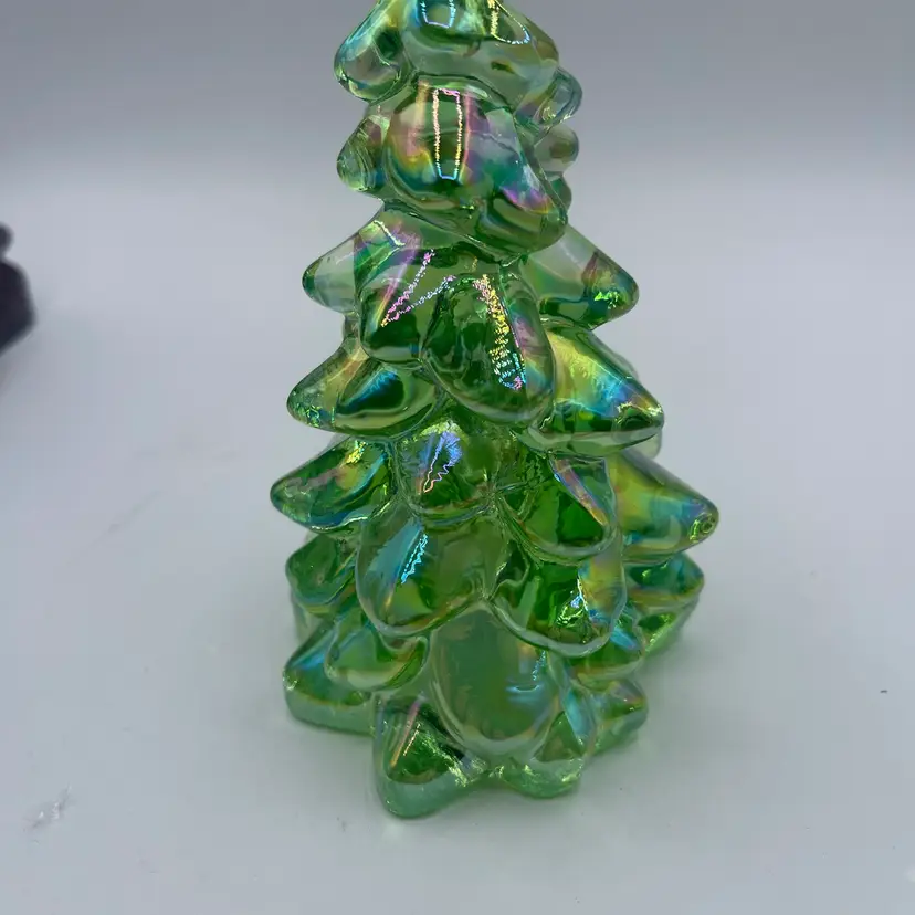 Mosser Christmas Tree - Apple Green  Carnival - Mosser Glass, USA 5.5”