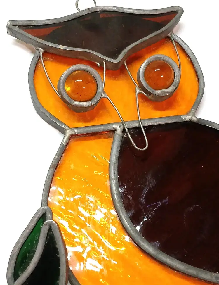 Vintage Leaded Stained Glass Owl Window Suncatcher orange & Brown 🦉   Aprox 6" x 8"....please see photos.  Gold & brown.