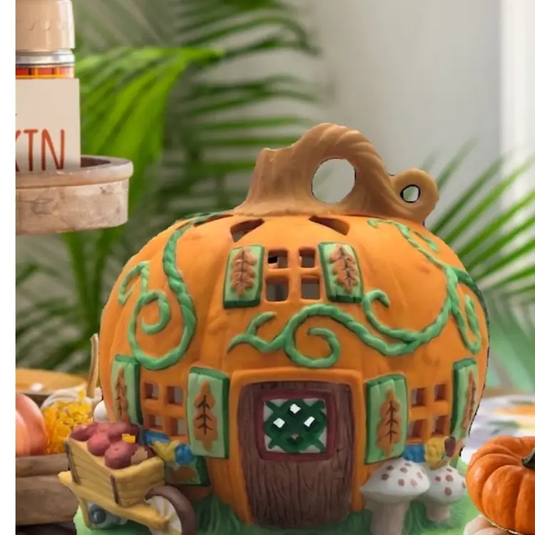 VINTAGE 🎃 HALLOWEEN
CANDLE HOLDER
“PUMPKIN PATCH”
TEALIGHT HOUSE
Fall Autumn Harvest Thanksgiving
Party Celebration