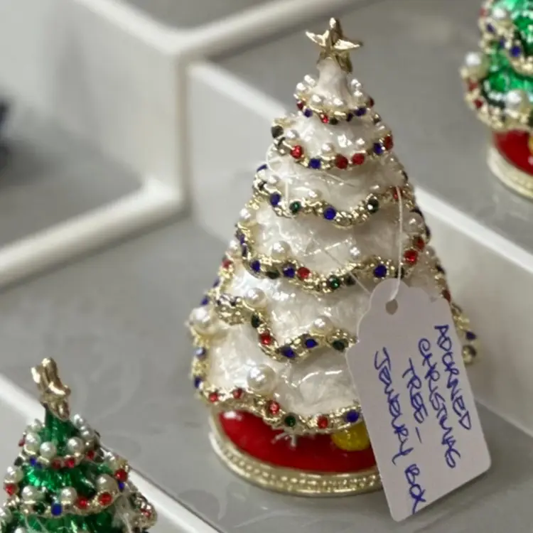 Christmas Tree, Faux Pearl Trinket Box 🌲White Tree