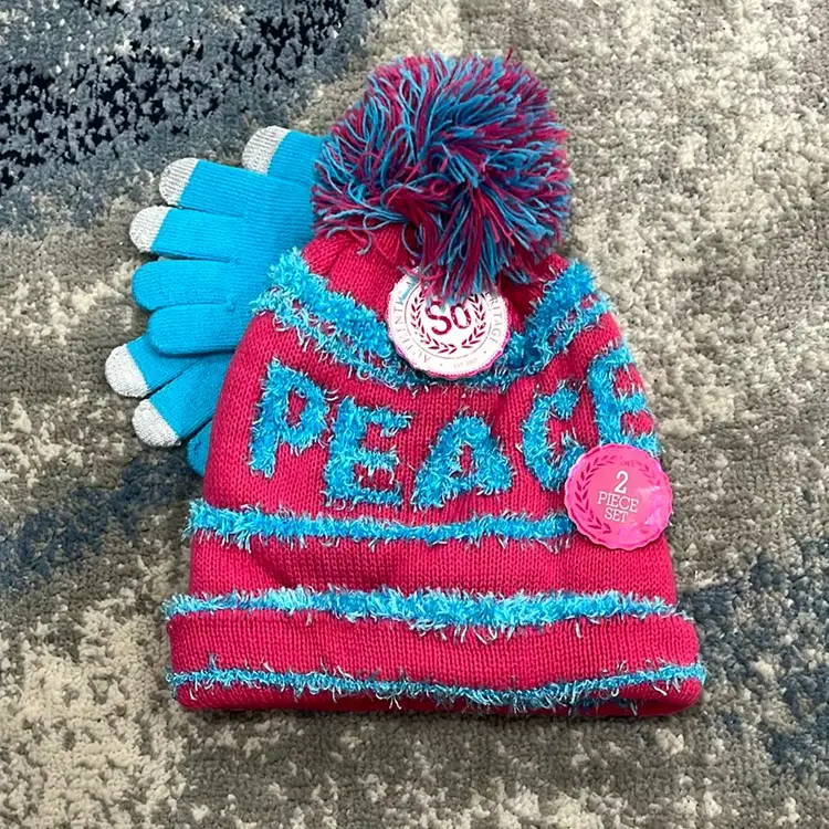 Girls Hat And Glove Set Size S/M NWT