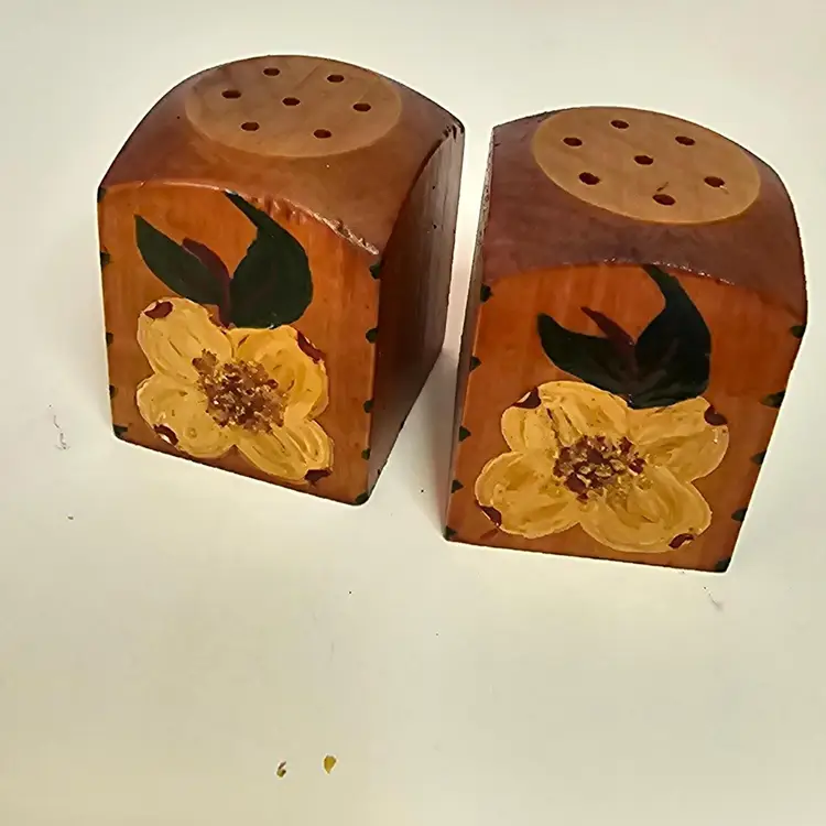 Vintage Wood Hand Painted Shaker Set