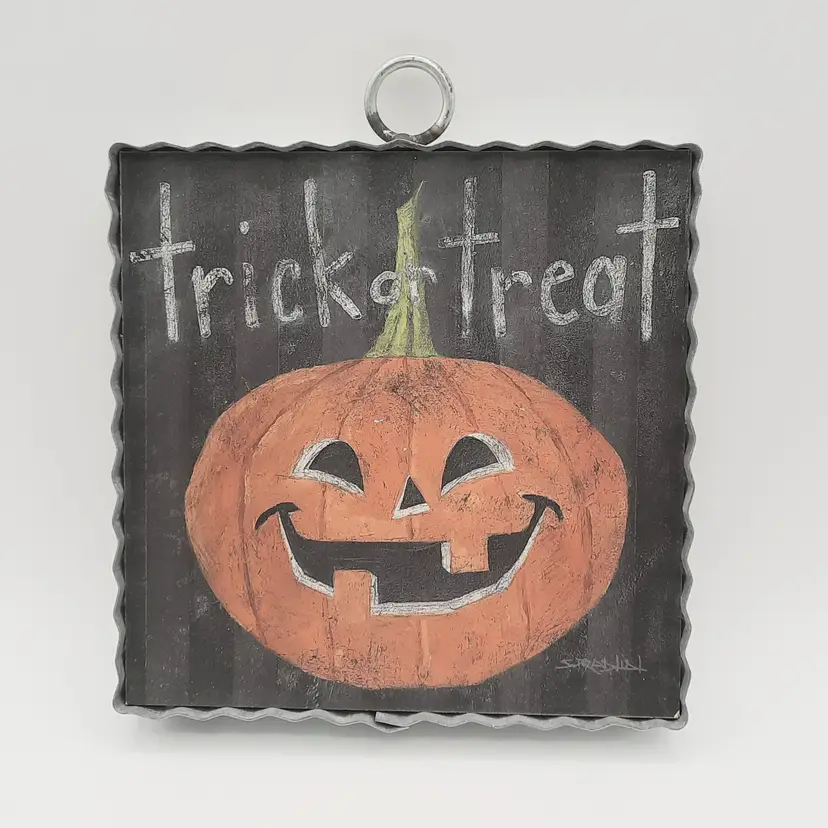 The Round Top Collection Halloween Jack O' Lantern Trick or Treat Galvanized Metal Border Wall Hanging