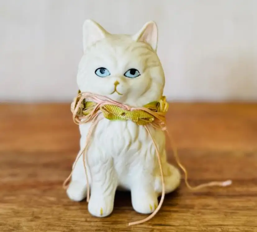 Vintage White Porcelain Blue Eyed Cat With Ribbons And Flowers 4.5"