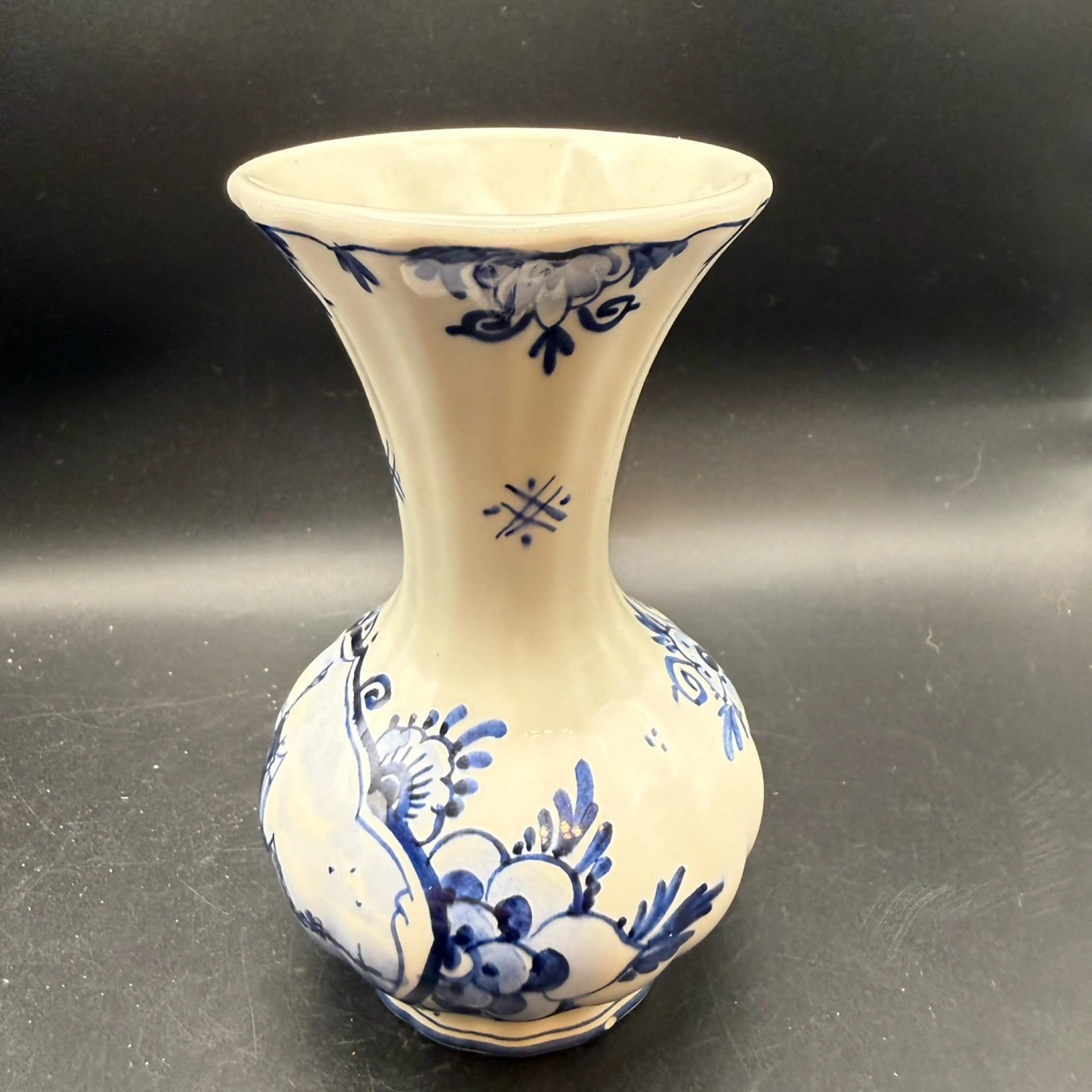 Image 4 of 6