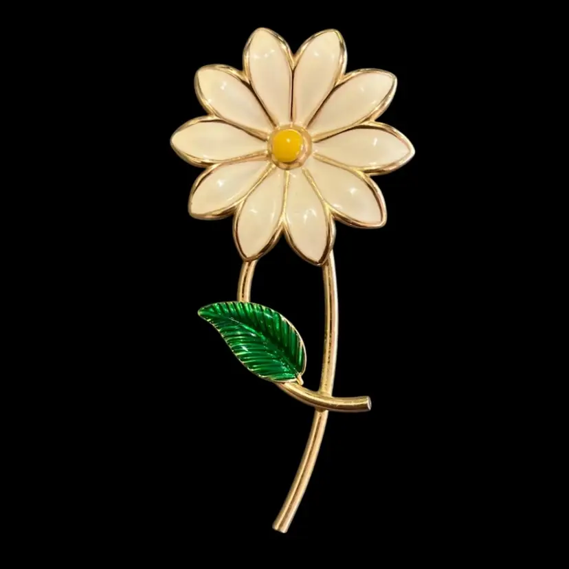 Vintage Gold Tone Enameled Daisy Brooch 3”