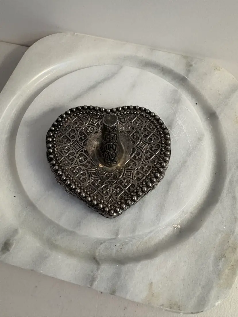 Vintage International Silver (plated) Ring/Jewelry Holder Floral Design