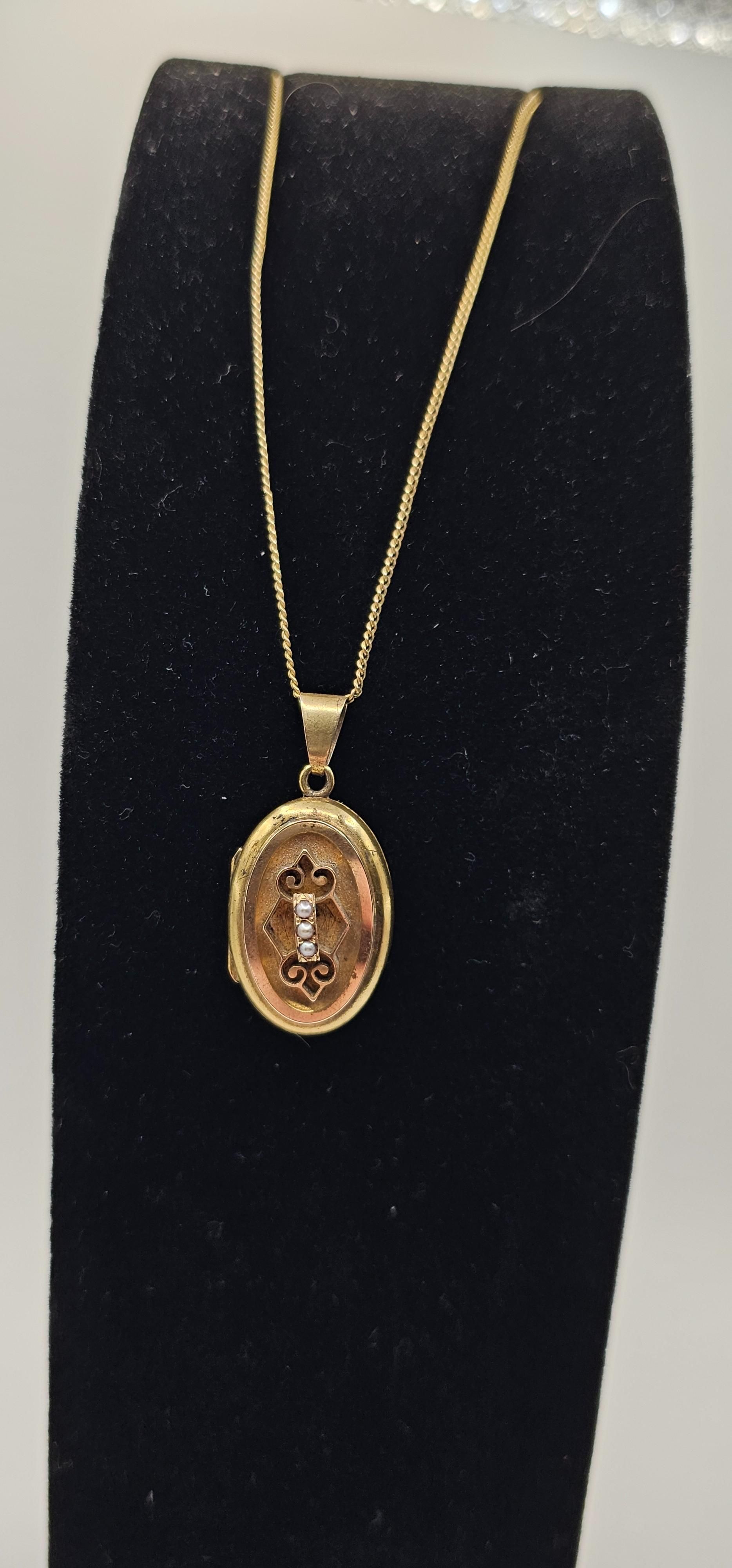 vintage LOCKET pendant 750刻印　K18 vintage LOCKET pendant 750刻印 K18