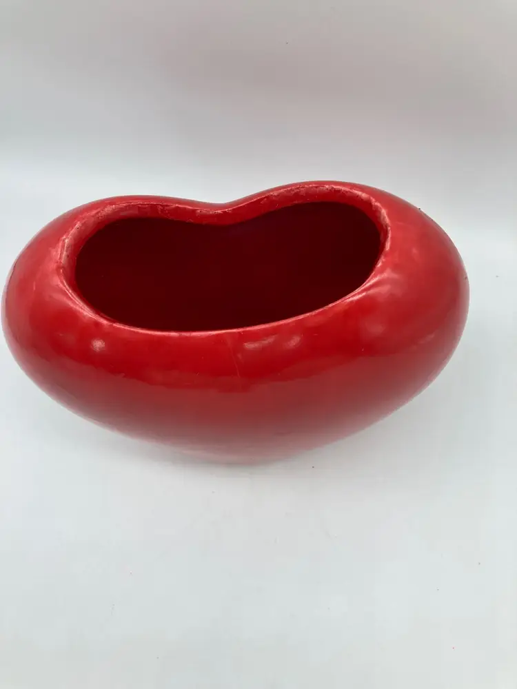 Red Heart Shaped Gift Decoration Ceramic Flower Vase