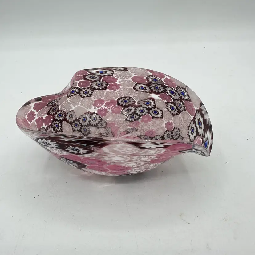Murano Style Millefiori Heart Bowl Pink Murrine Art Glass Dish 4.5”