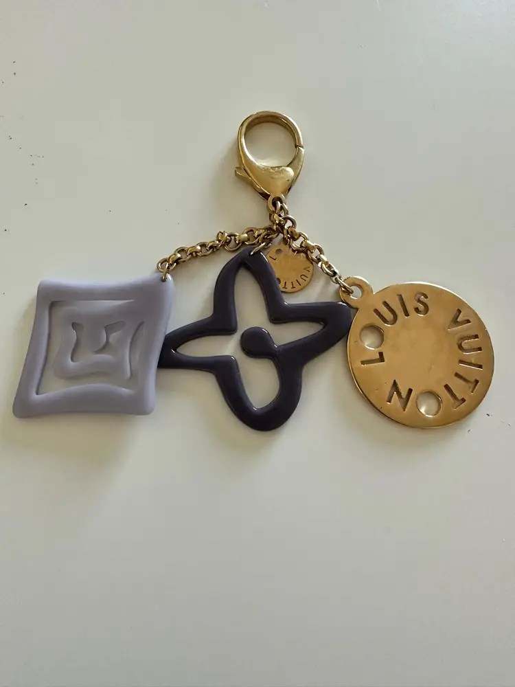 Louis Vuitton Porto Cle Taichenne Flower Key Ring Charm