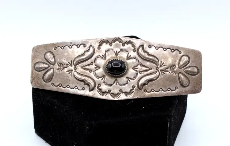 Native American WT sterling silver onyx Repoussé Barrette 33.05g