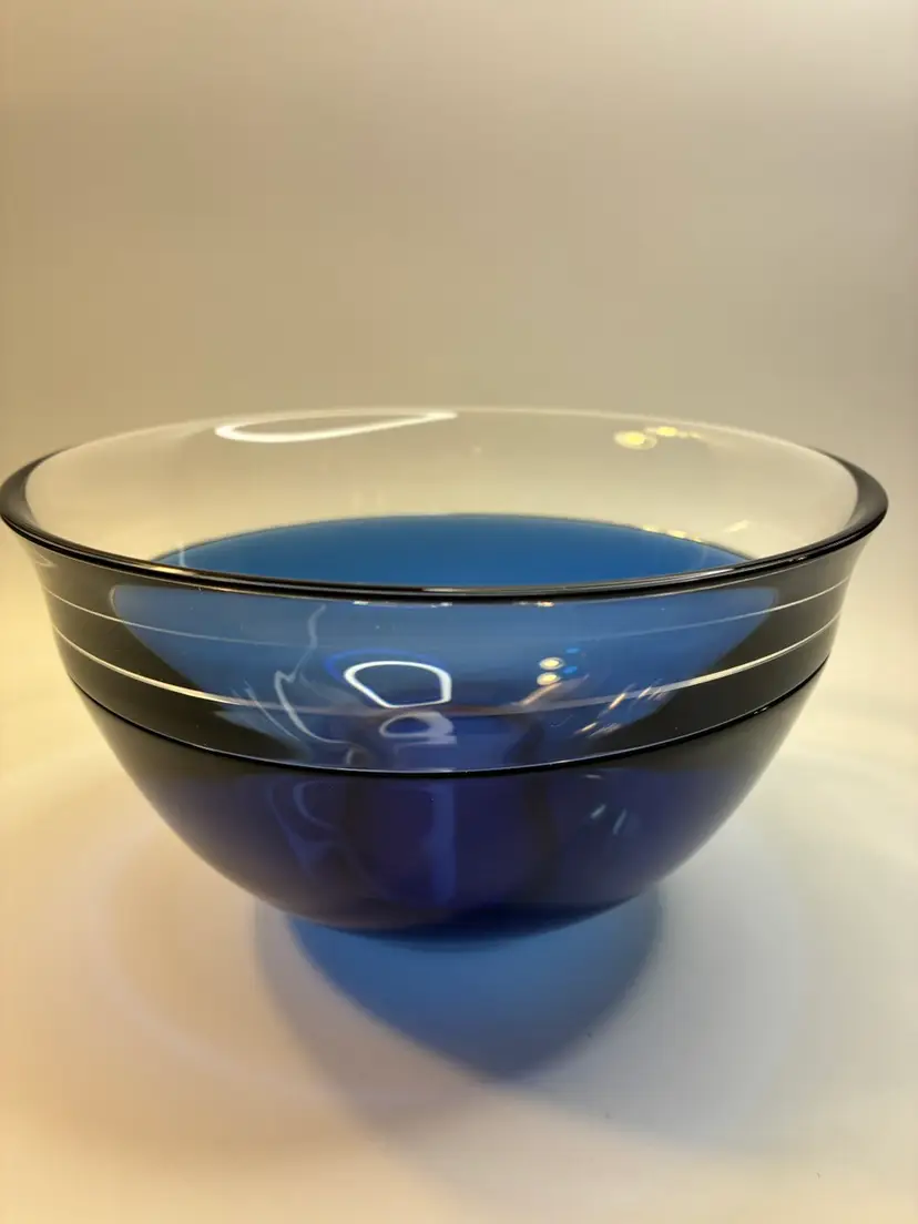 Vintage Orrefors Neptunus 7” Bowl