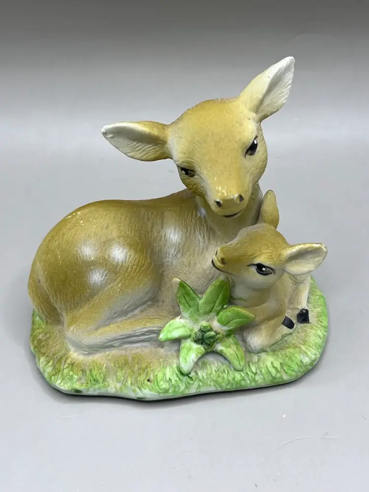 Ceramic Deer And Fawn Figurine 4”