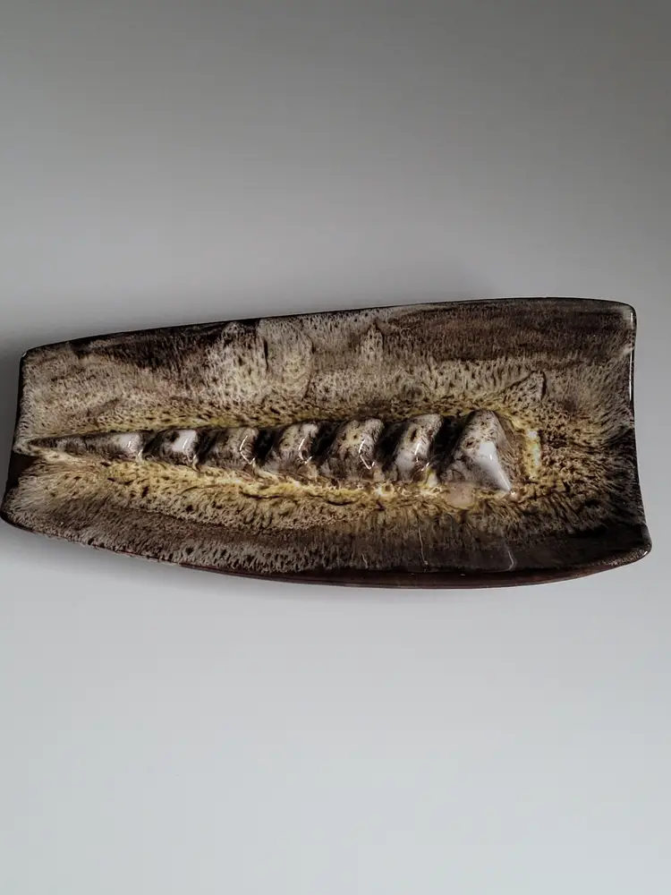 Evangeline #905 Canada Ceramic Ashtray 1960s