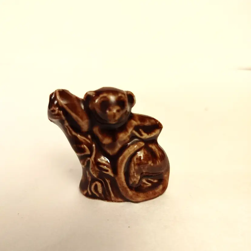 Wade Whimsies- Red Rose Tea Premium Langur Monkey. Made in England. Porcelain. No chips or cracks.