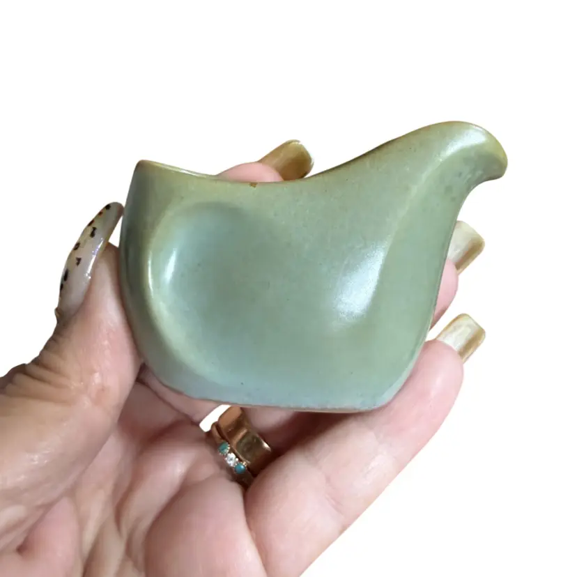 1955 Frankoma Xmas Ada Clay "Lazybones" creamer In Prairie Green