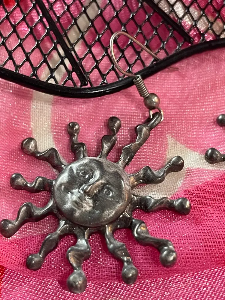 Cast Pewter CELESTIAL SUN Star with Flaring Twisted Rays of Light anf Face Earth Star Pair