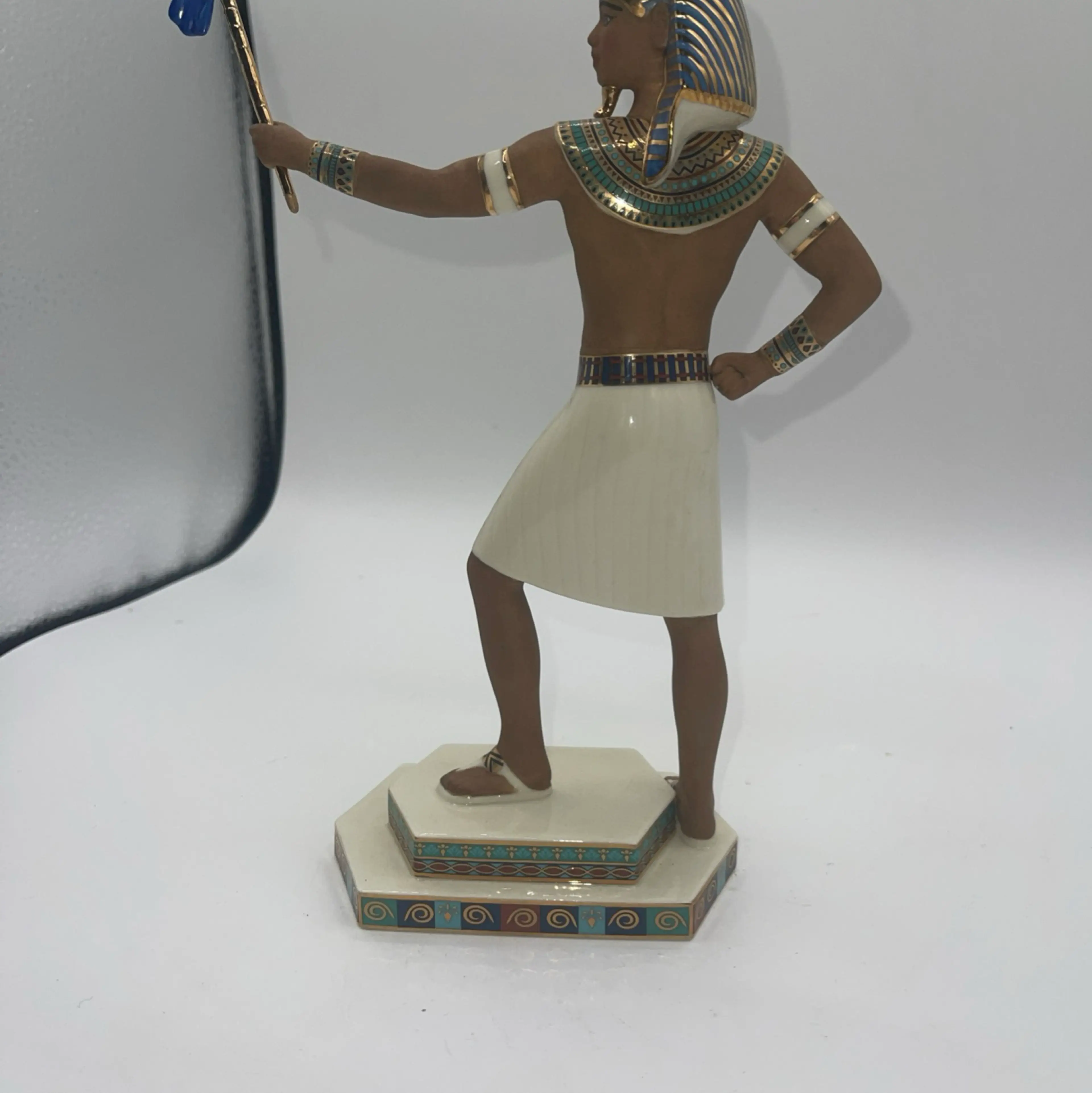 Image 5 of 9