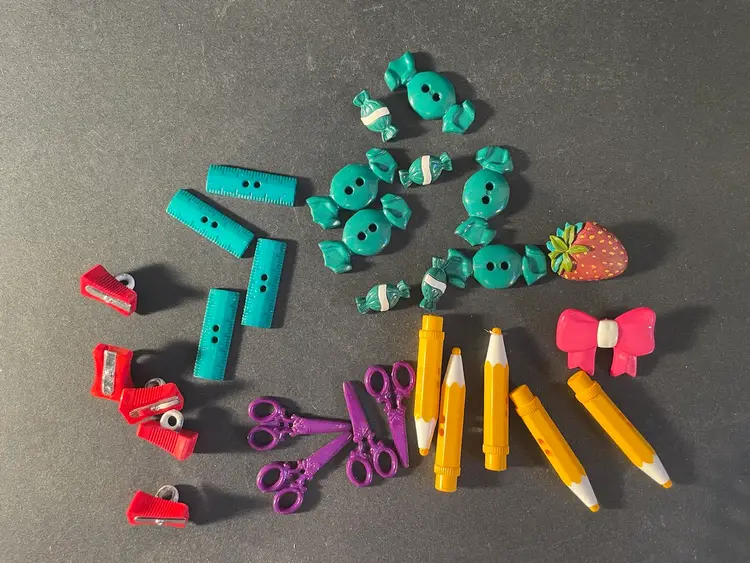 Assorted Vintage Plastic Buttons Peanuts School Supplies Candy Animals Penguins Lions Ice Cream Mice