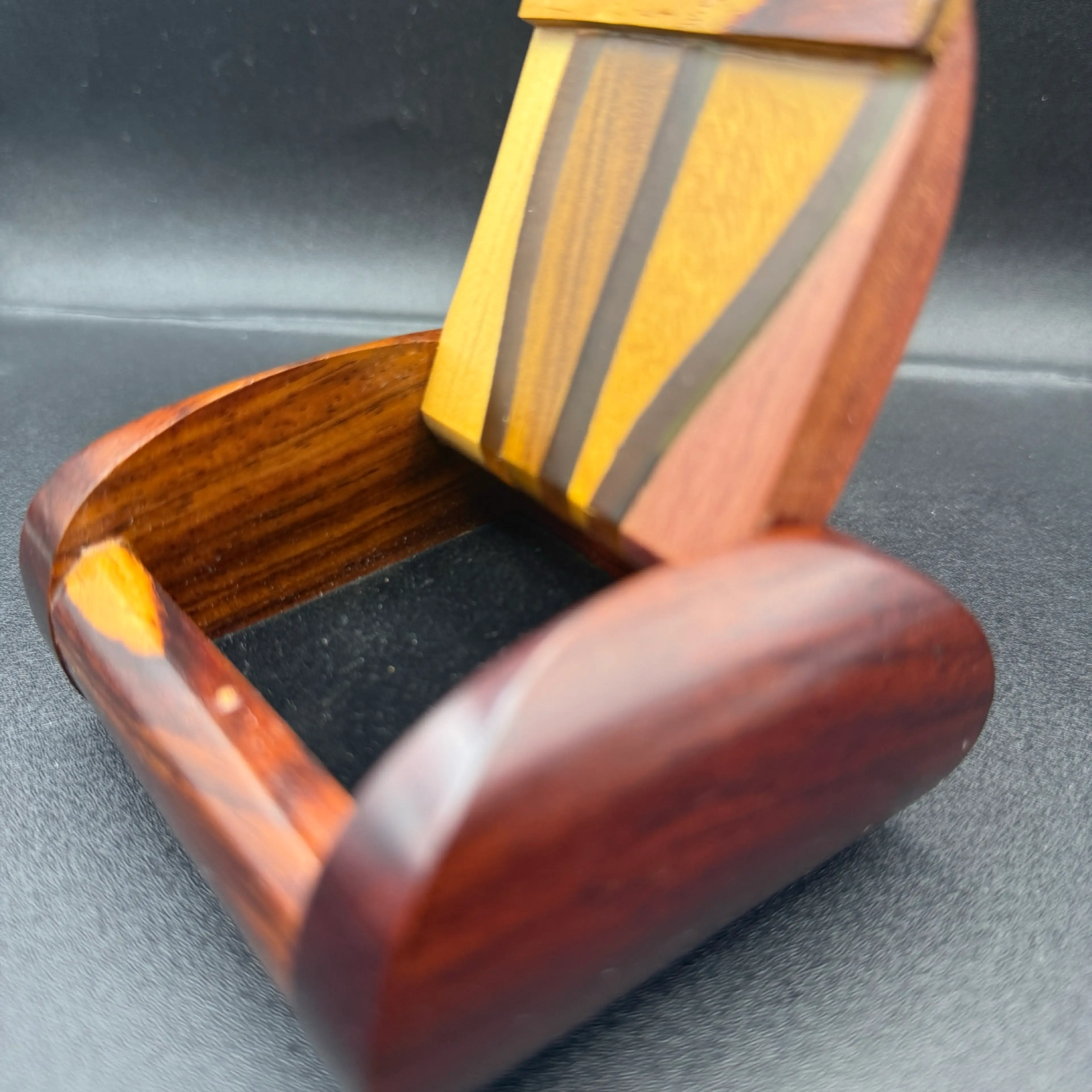 Image 4 of 11