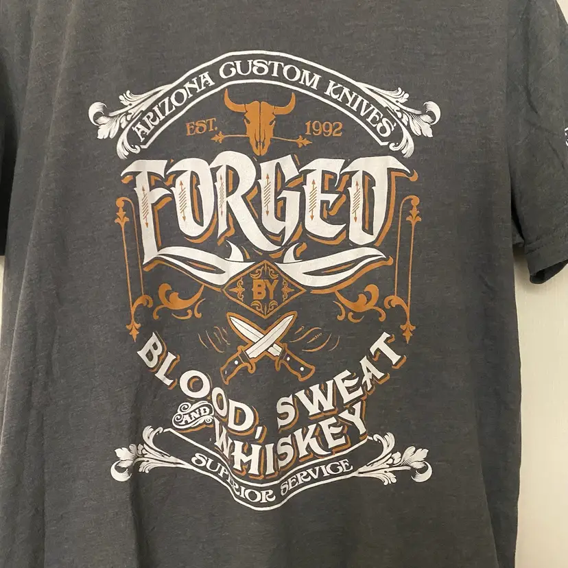 Mens Graphic T Shirt L Gray Arizona Custom Knives Forged Blood Sweat & Whiskey