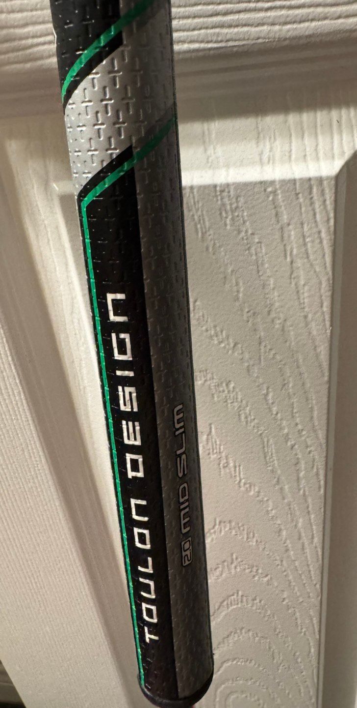 最終割引左用ODYSSEY TOULON DESIGN MEMPHIS シルバー 新 デザインスポーツ - 最終割引左用ODYSSEY TOULON DESIGN