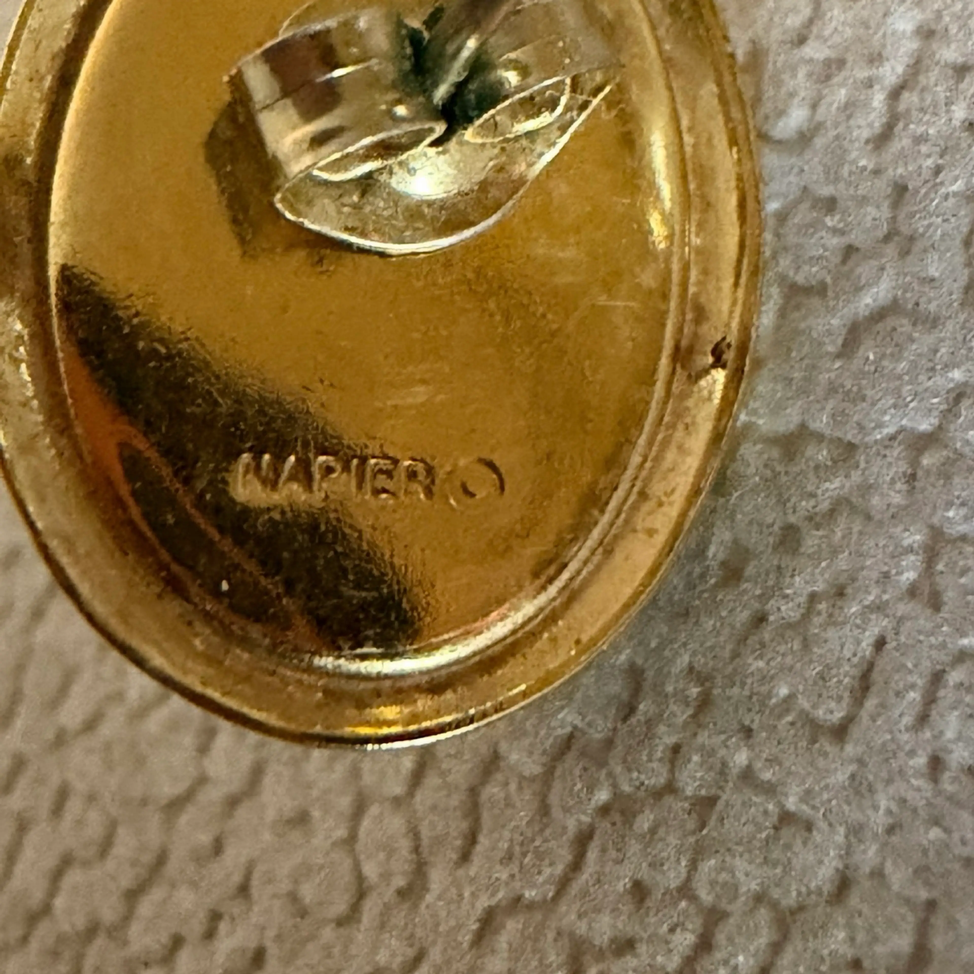 Image 2 of 6