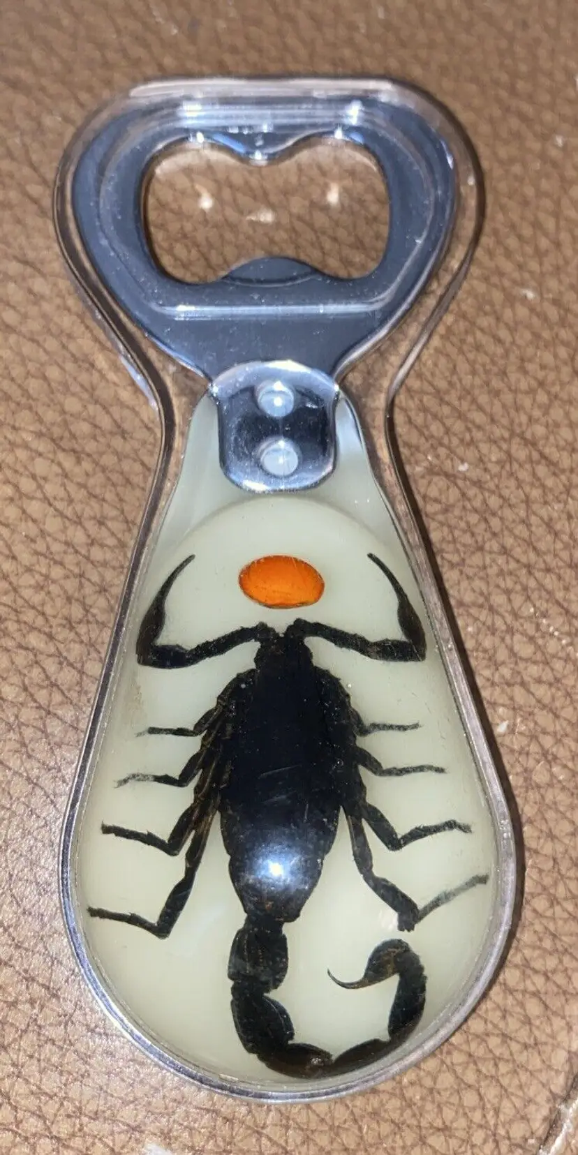 Beer Wine Bottle Pop Soda Opener Built in Real Scorpion Insect Glows