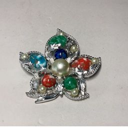 Sarah Conventry Fantasy 1967 Brooch 2.5”