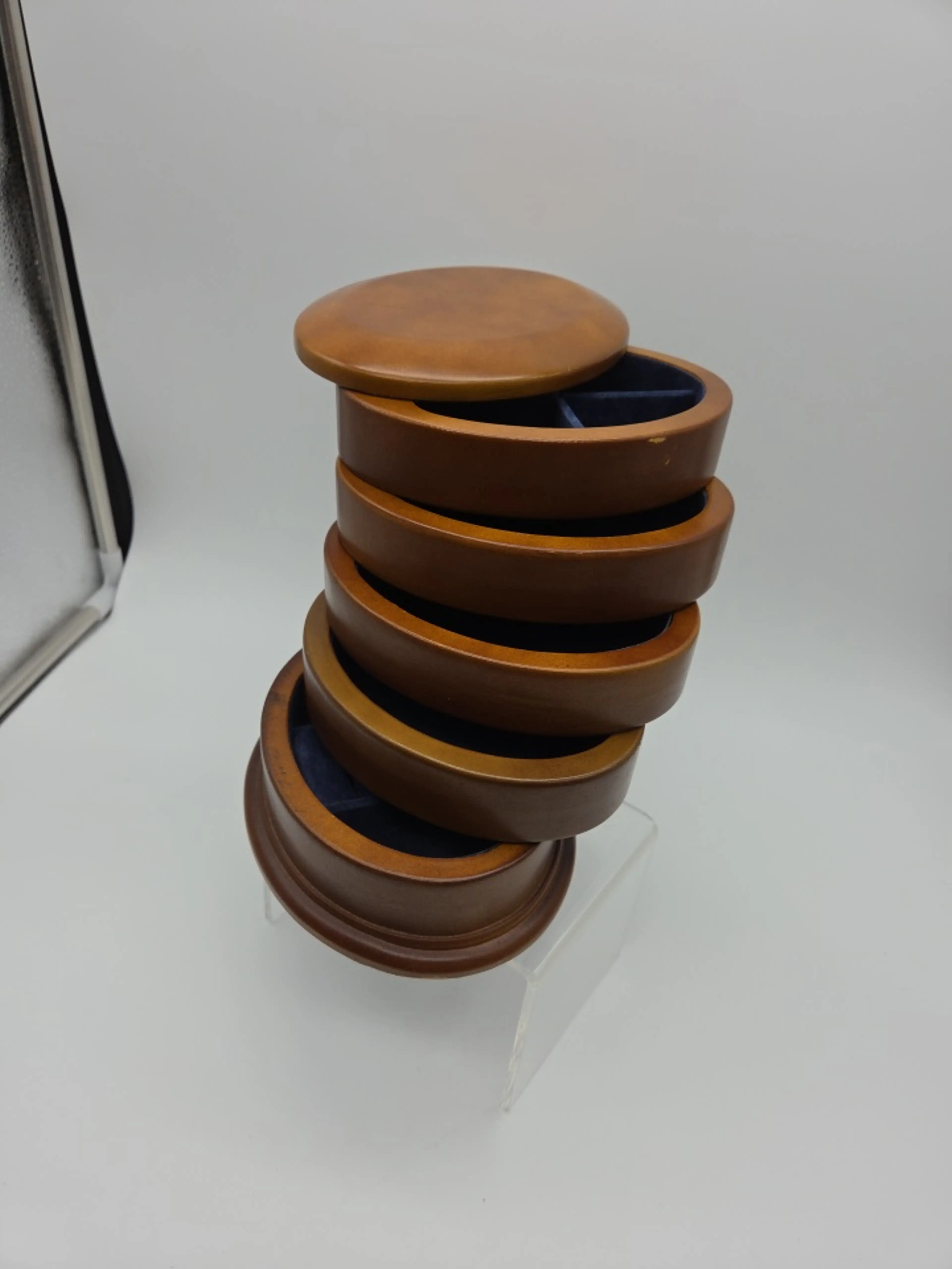 Image 1 of 2
