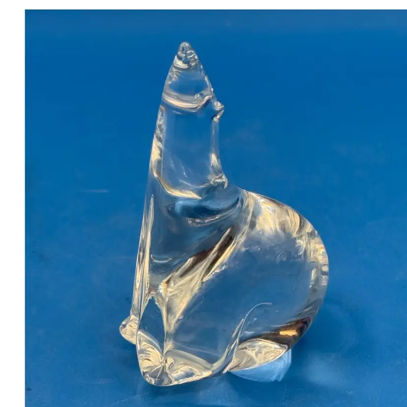 Art Glass Minimalist Polar Bear Paperweight