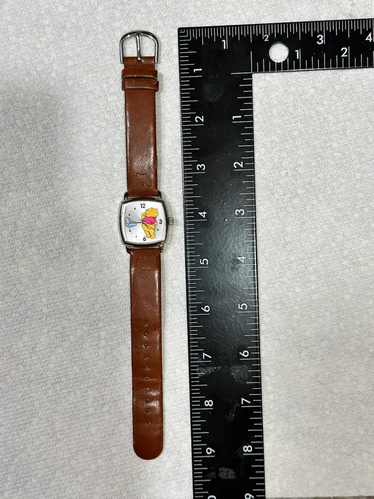 Vintage 1990s Disney Winnie The Pooh Watch