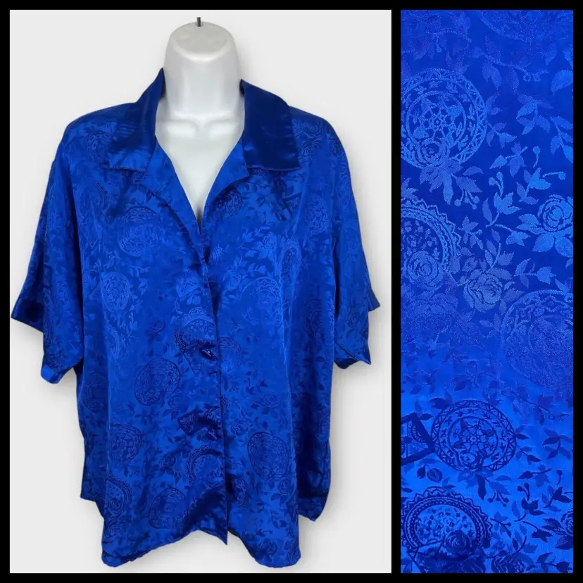 Vintage 80s Victoria's Secret Gold Label Satin Blue Floral Sleep Shirt Medium