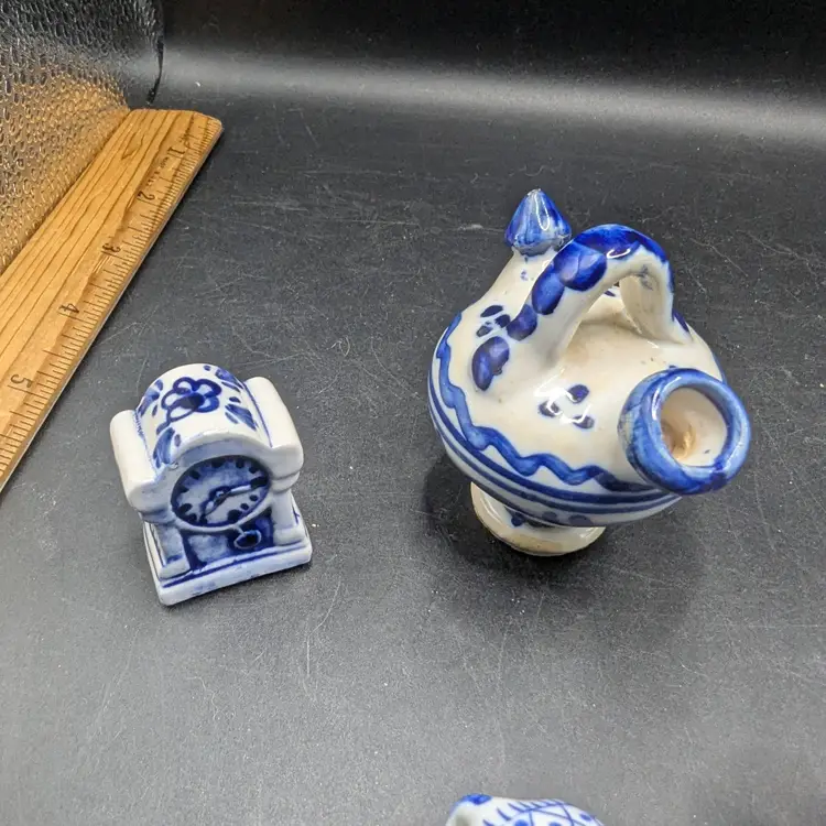 Vintage Lot of 7 Blue and White Doll House Miniatures Elephant, Owl, Phone, Clock, Phonograph and Vases.