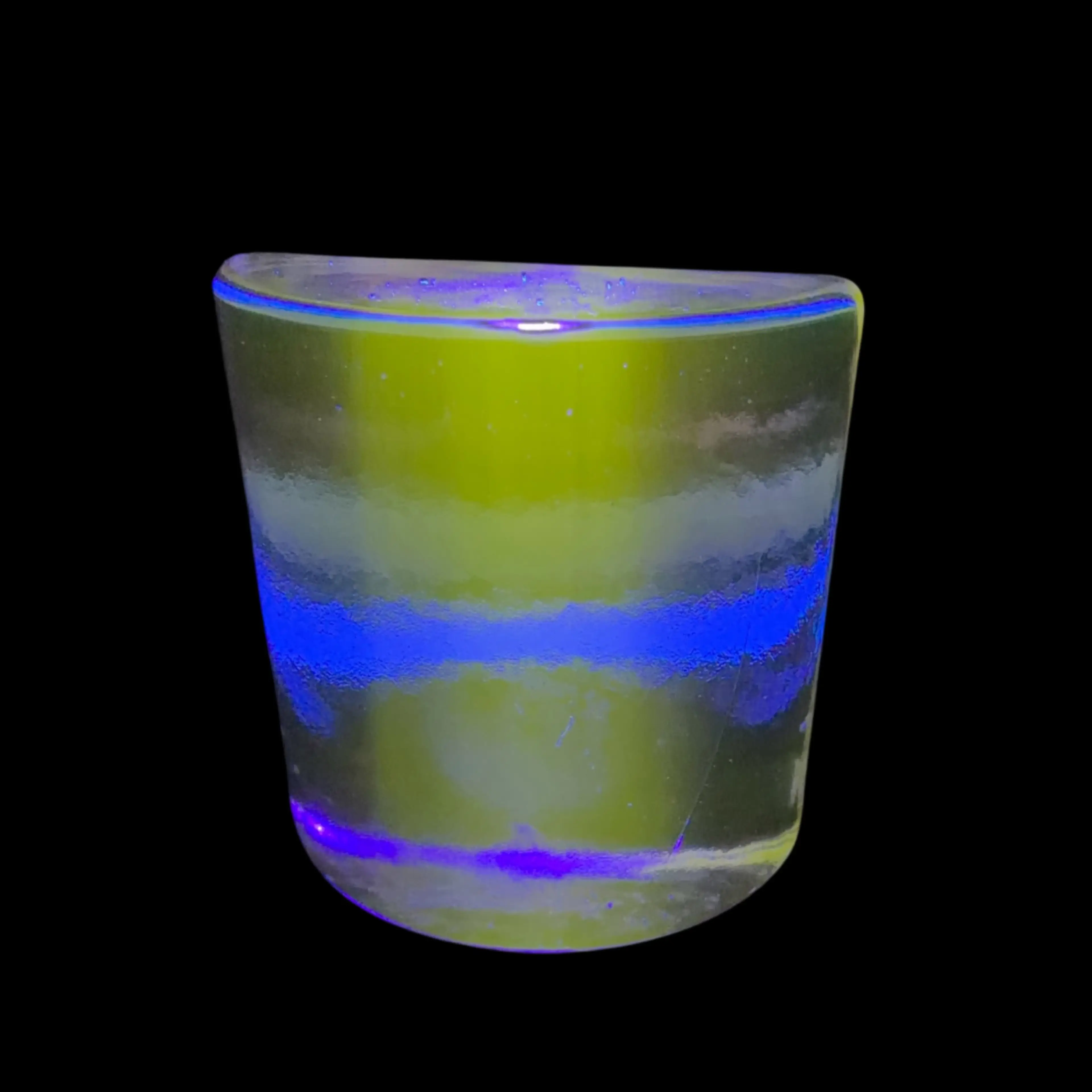 Image 3 of 3