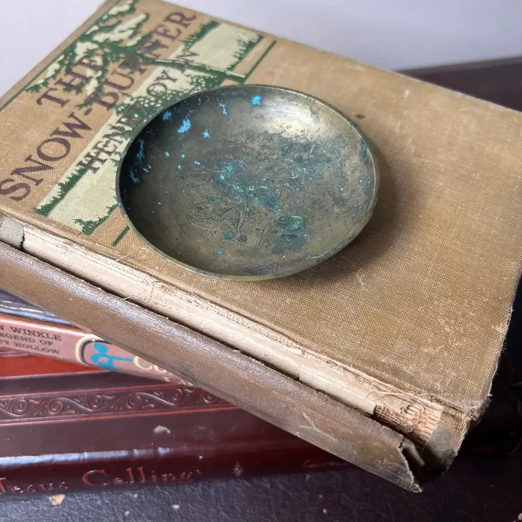 026 Antique Miniature Solid Brass Chinese 3" Trinket Bowl Dish