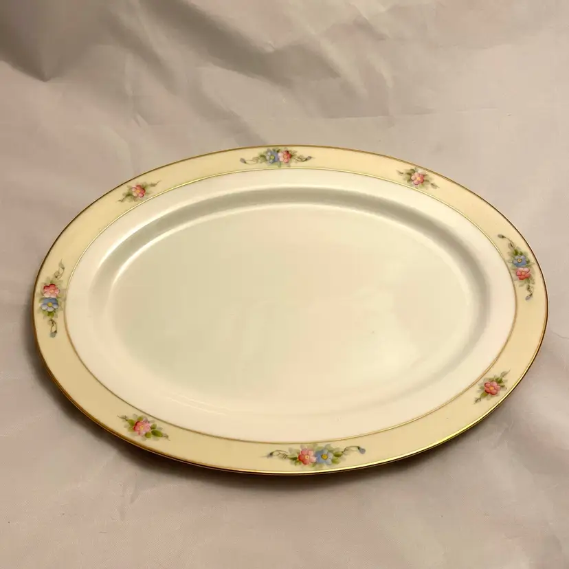 Noritake 11" Oval Serving Platter, The Sedan Pattern, Discontinued Vintage EUC