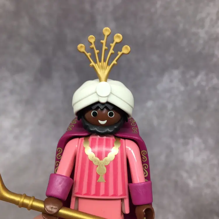 Playmobil Nativity Wiseman/King in Pink & Purple