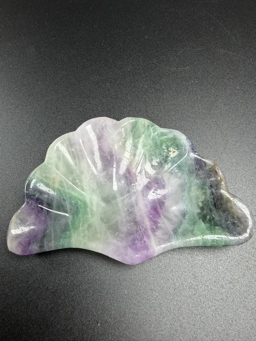 Natural Fluorite Shell Dish Bowl Hand Carved Stone Healing Crystal UVs 182g 4"