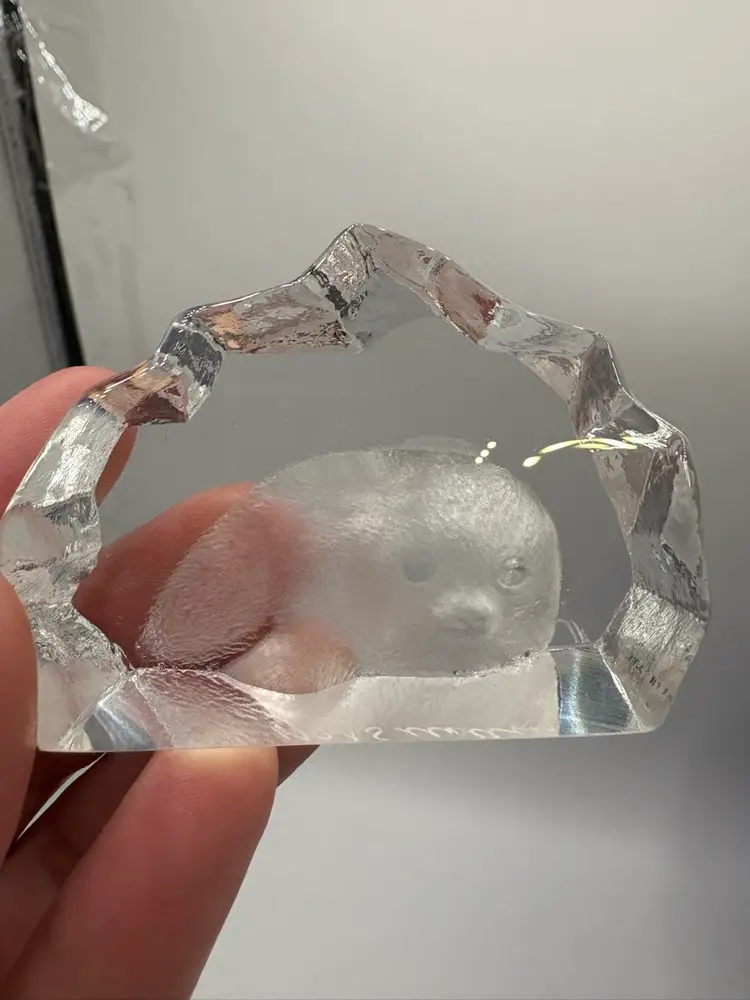 Small Mats Jonasson Baby Seal Crystal Paperweight 2.5”