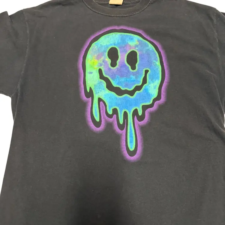 Vintage 90’s Dripping Acid Smiley Face Black  T-Shirt by Fruit of The Loom - M