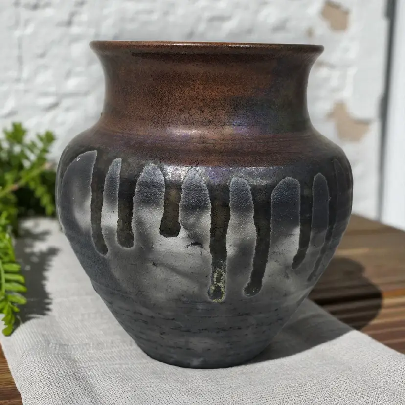 Vintage Raku Style Handmade Ceramic Brown Vase 5” Signed "Toy Hawaie"