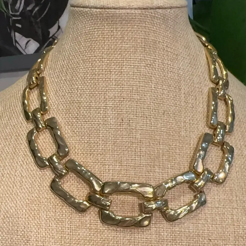 Vintage Gold Tone Link Necklace