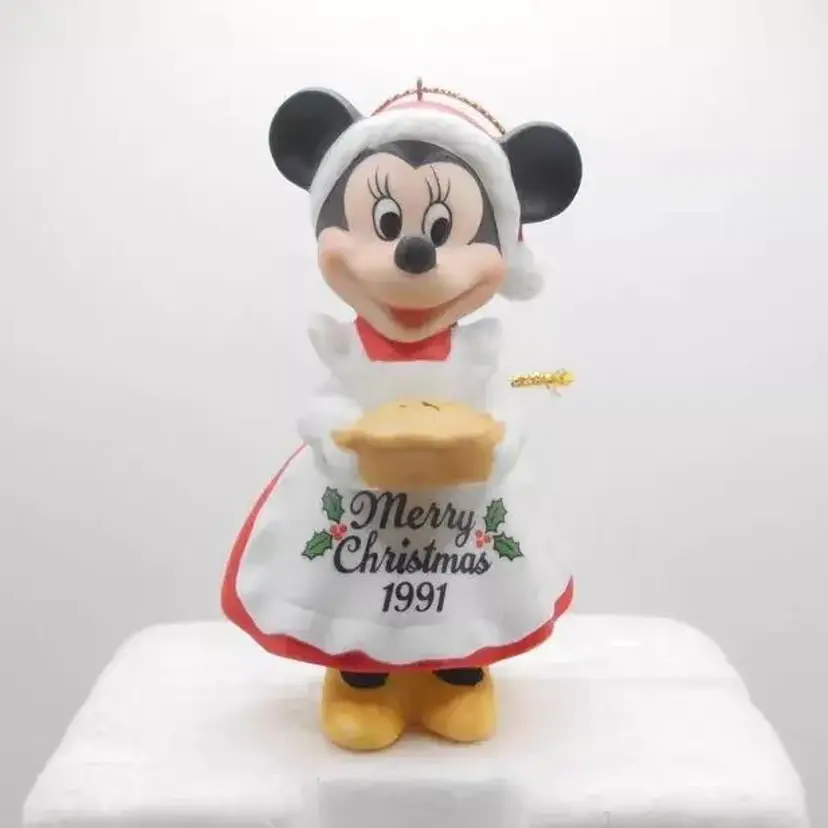 Grolier Disney Porcelain MINNIE Christmas Ornament 1991 in case. Vintage