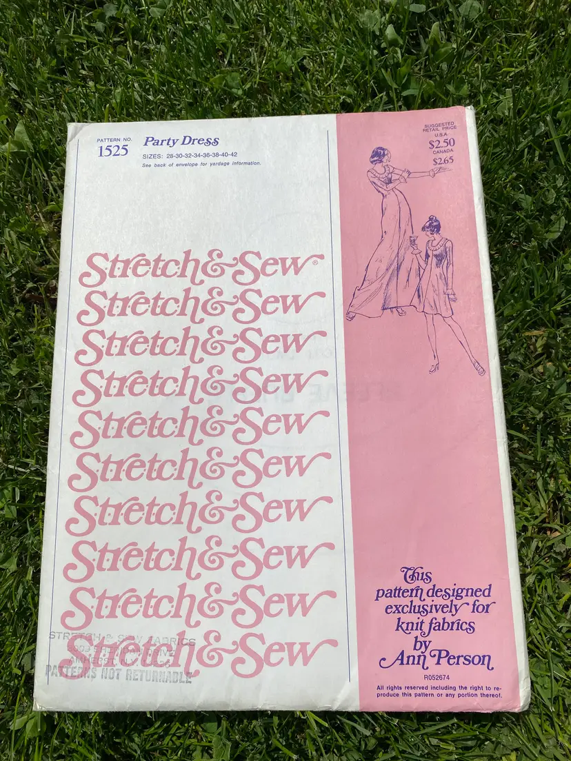 Vintage Stretch & Sew Sewing Pattern 1525 Sizes 28-42 Ladies Party Dress 1974